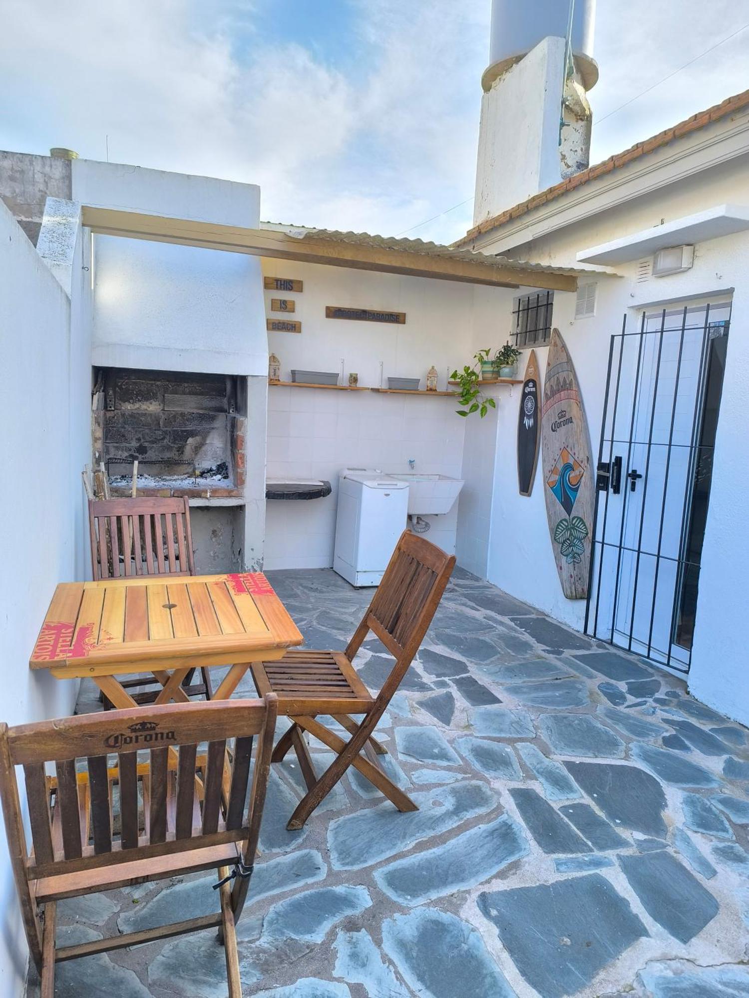 Casa De Playa En Zona Sur, Cerca Del Mar *